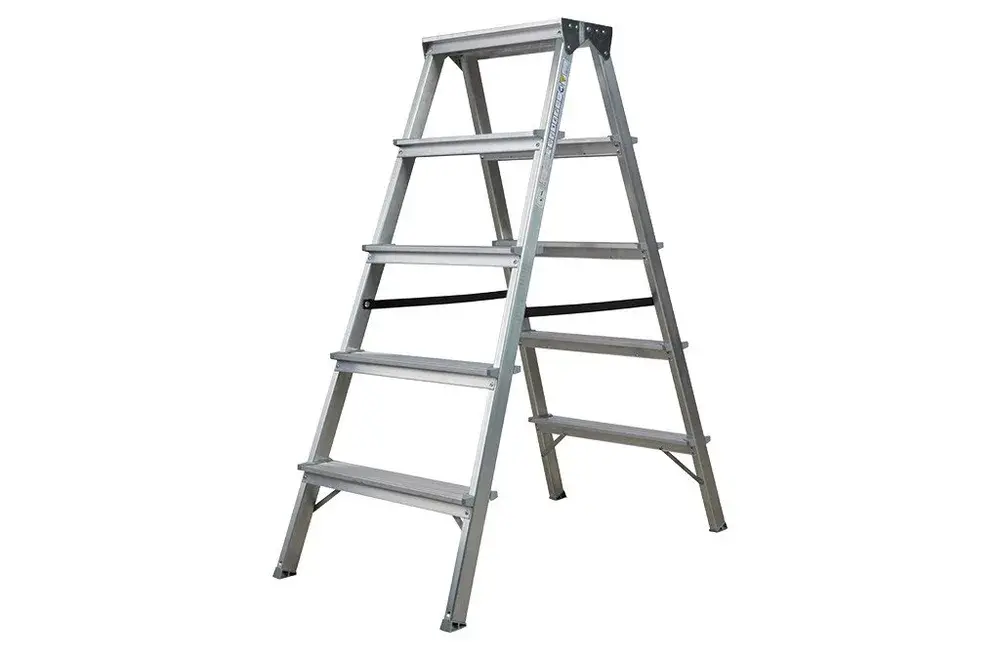 Wienerstege med 5 steg i aluminium från Alimak Group